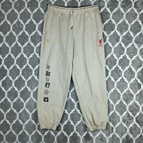 Liverpool FC Pants Mens Small Gray Soccer Joggers Sweatpants LFC Embroidered - Picture 1 of 9